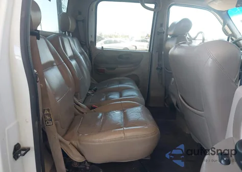 2002 Ford F-150 Lariat/Xlt z USA, uszkodzony, nr VIN 1FTRW07L52KB73025